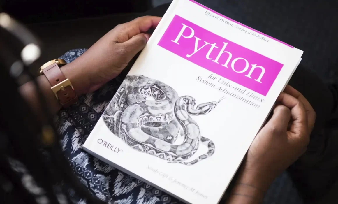 Python Yazılım Dilinin Önemi